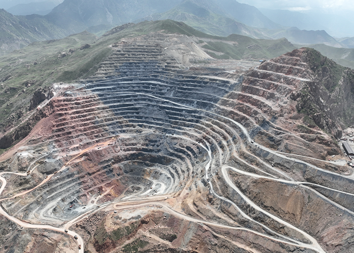 爆破声起拓新程 高能扬帆再出海——中亚某国金矿爆破项目首爆成功